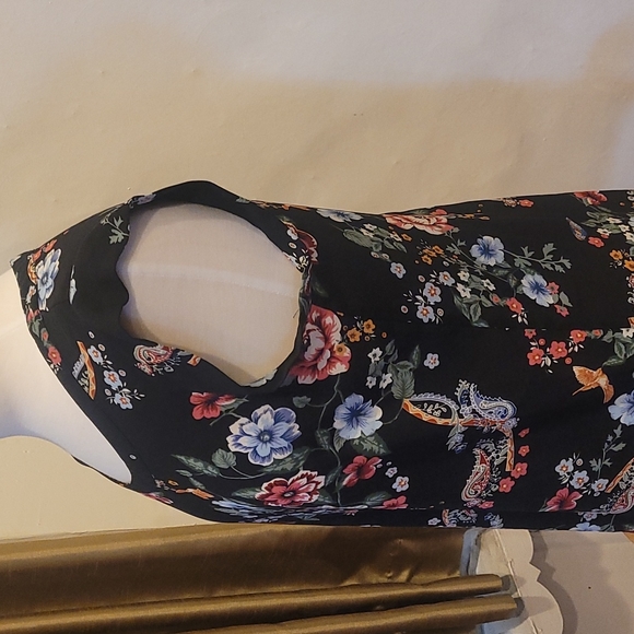 PLEIONE TOP - Picture 3 of 8